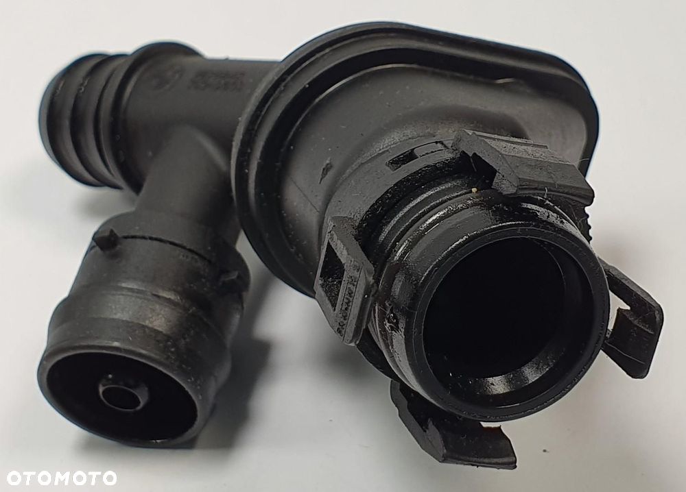 PRZEWÓD RURA ODMY BMW 5 F10 4.4 V8 7575639 - 3