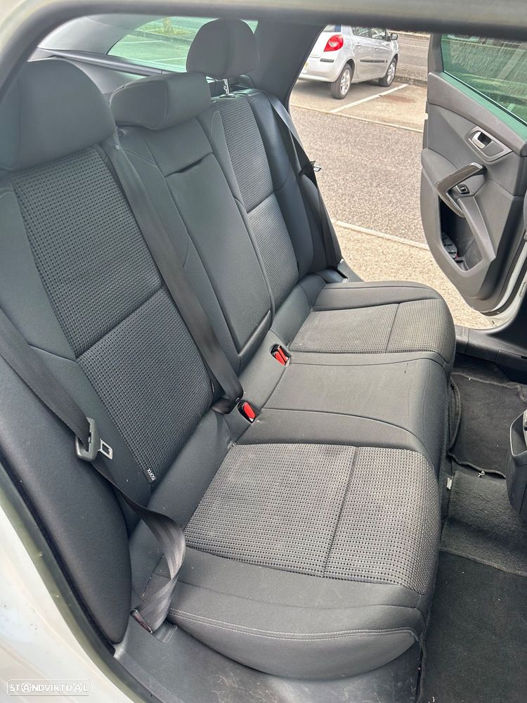 Peugeot 508 SW - 14