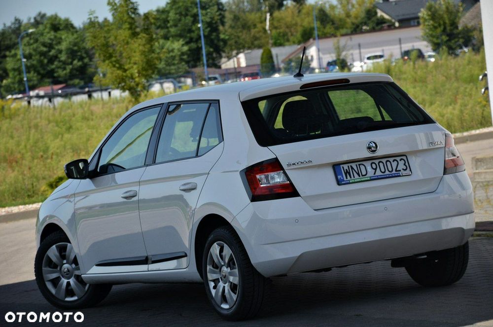 Skoda Fabia - 11