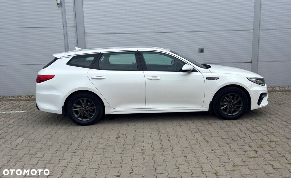 Kia Optima - 5