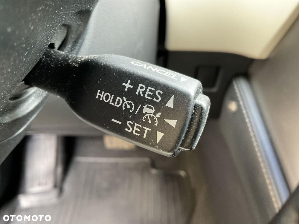 Lexus NX 300 F Impression AWD - 24