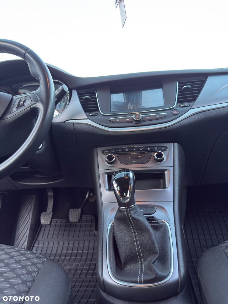 Opel Astra - 33