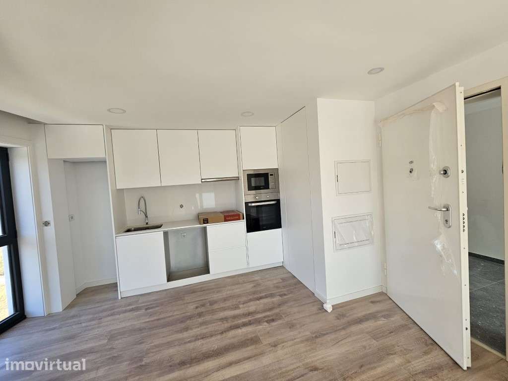 Apartamento T0, 4º Andar, Edifício Varandas Village - Calendário- F... - Grande imagem: 4/21