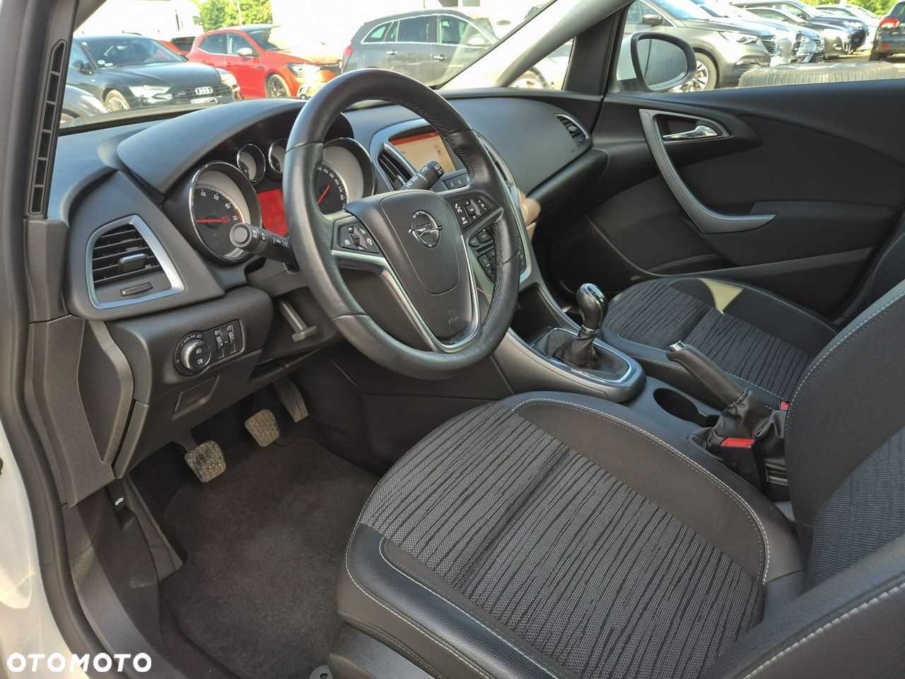 Opel Astra 1.4 Turbo ENERGY - 12