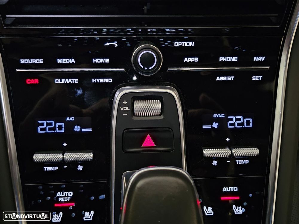 Porsche Panamera 4 E-Hybrid Executive - 20