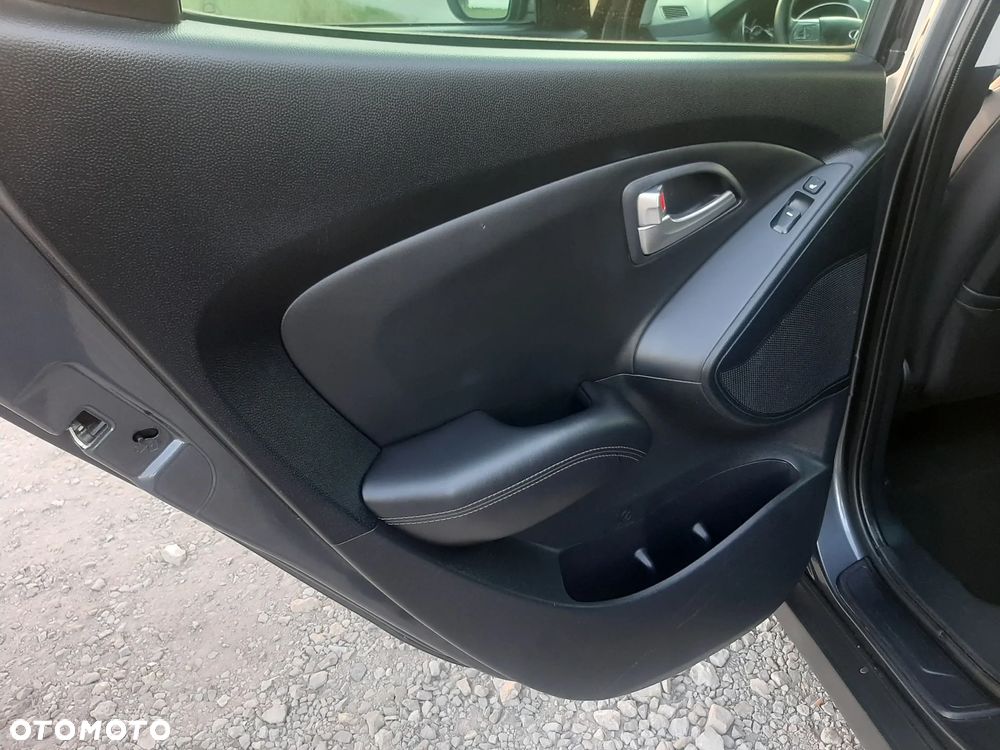 Hyundai ix35 2.0 2WD Style - 25