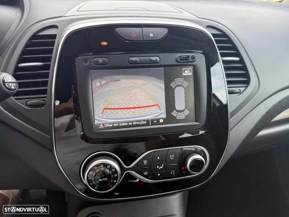 Renault Captur 0.9 TCE Exclusive - 17