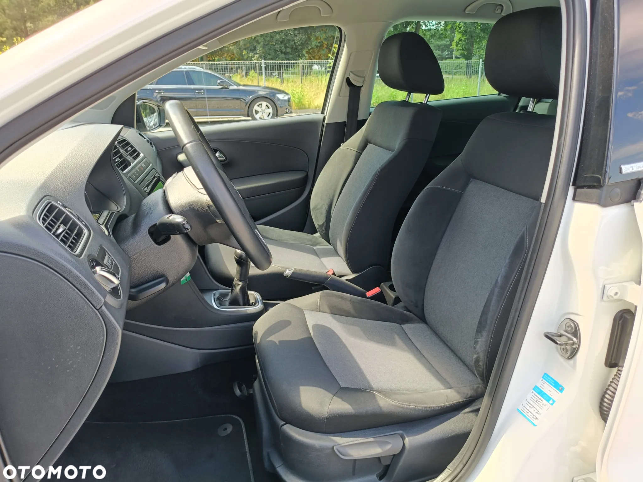 Volkswagen Polo - 12