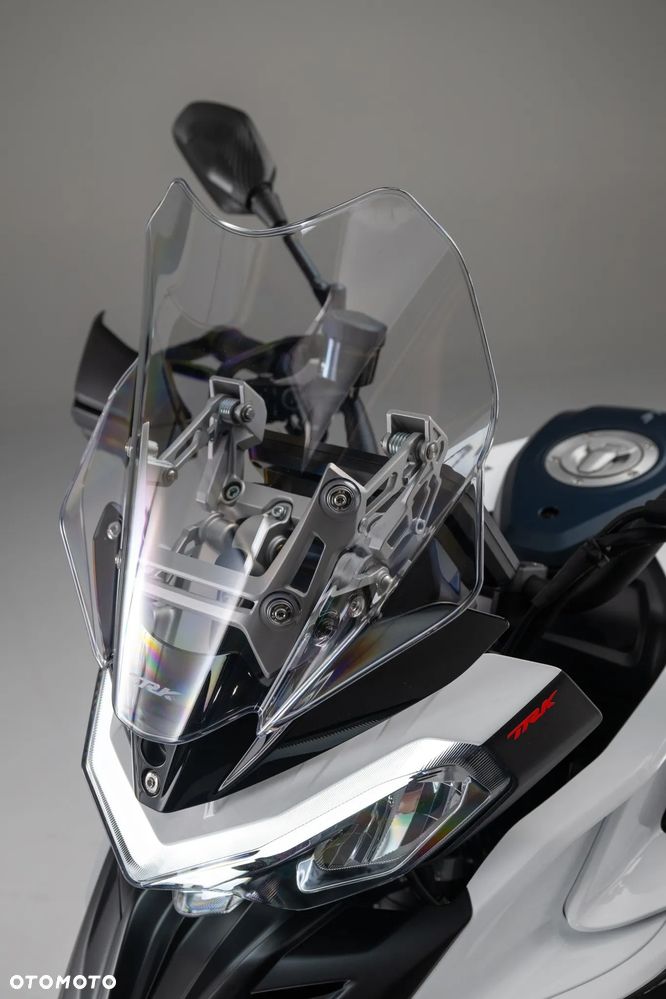 Benelli Inny - 5