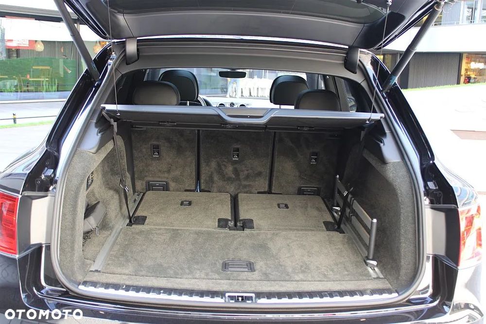 Bentley Bentayga Diesel - 38