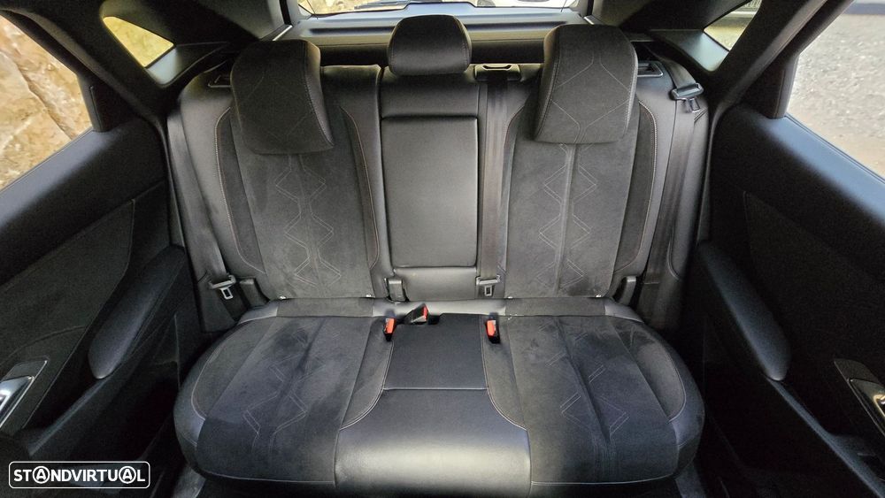 DS DS7 Crossback E-Tense Performance Line EAT8 - 53