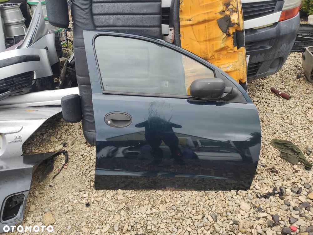 KL DRZWI PRAWY PRZÓD GOŁE OPEL CORSA C H/B 5D Z20U - 1
