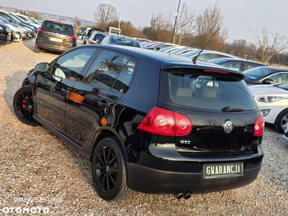 Volkswagen Golf 2.0 GTI - 13