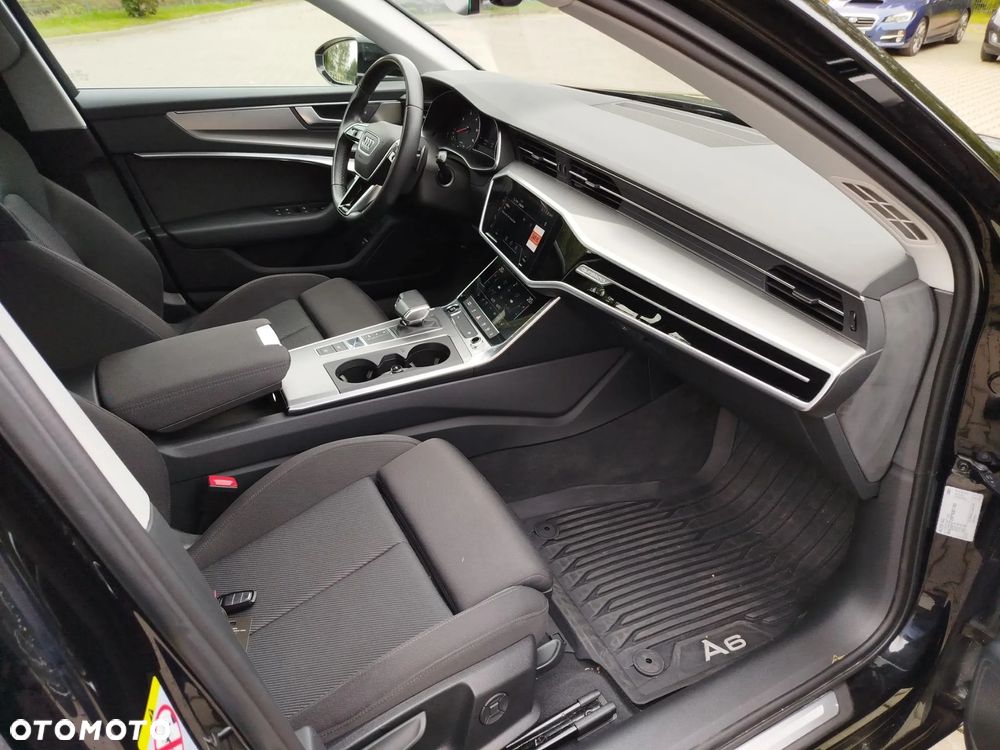 Audi A6 Avant - 16