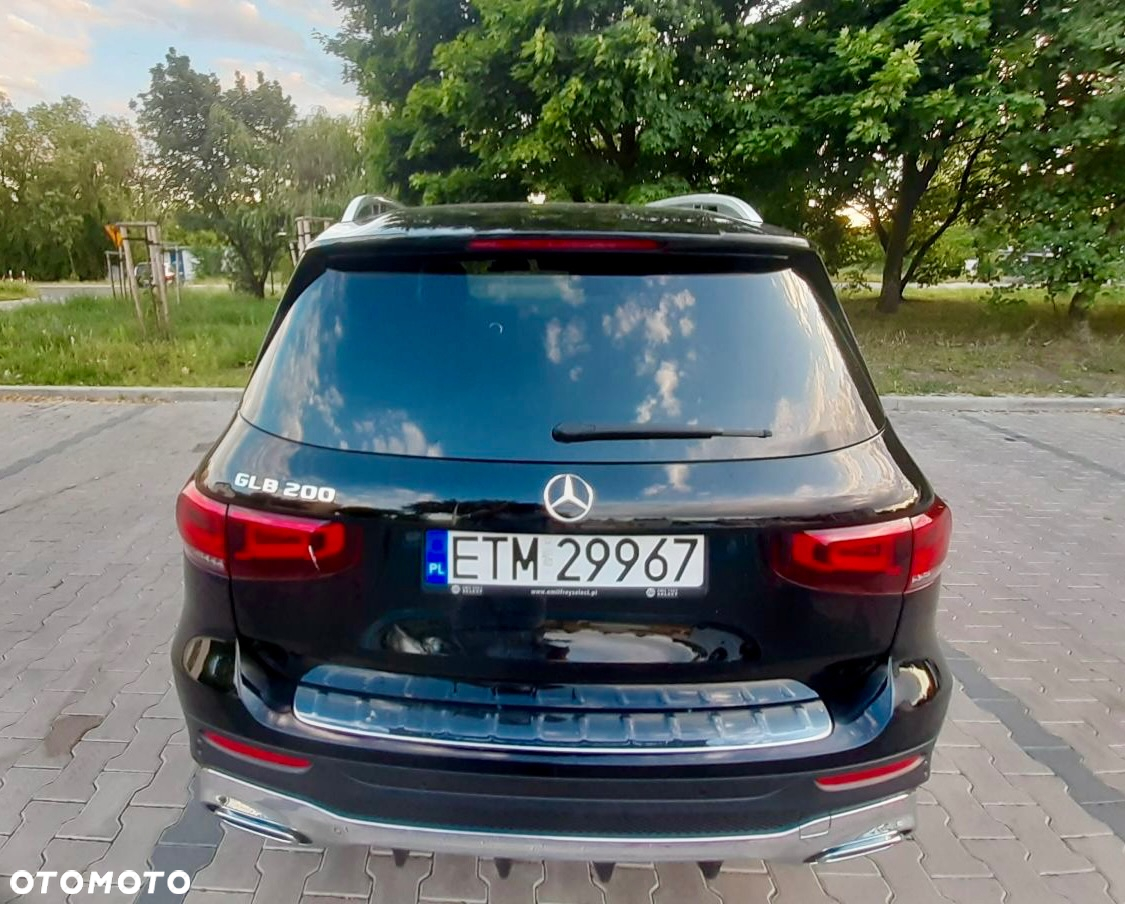 Mercedes-Benz GLB 200 AMG Line 7G-DCT - 4