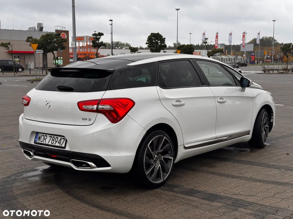 DS Automobiles DS 5 - 5