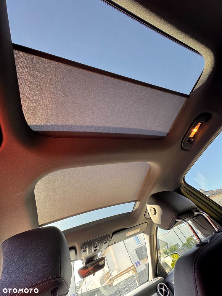 Mercedes-Benz GLA 250 4-Matic - 22