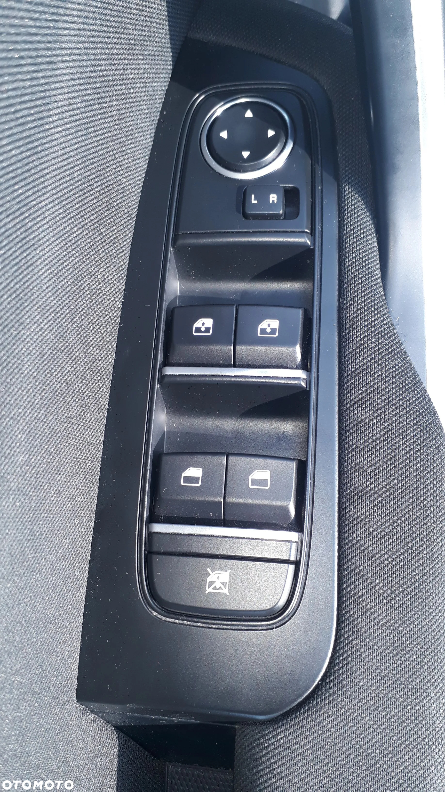 Kia Ceed 1.4 T-GDI M - 19