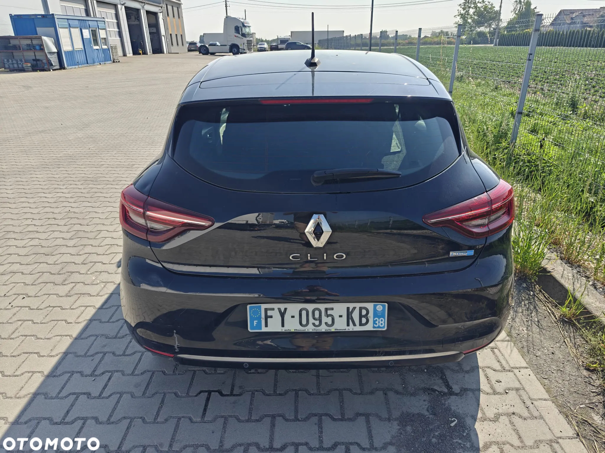 Renault Clio E-TECH Full Hybrid 145 TECHNO - 8