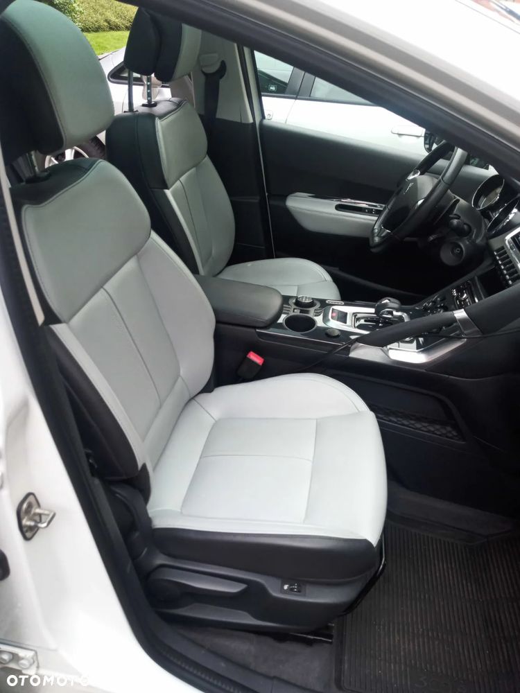 Peugeot 3008 2.0 HDi Active - 11