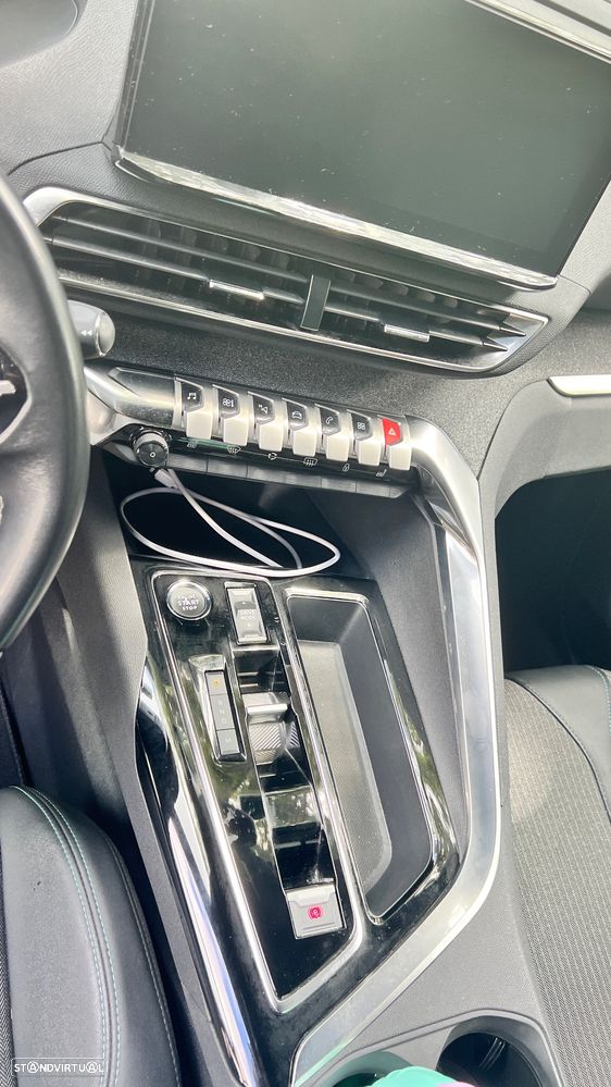 Peugeot 5008 PureTech 130 EAT8 Stop & Start Allure Pack - 6
