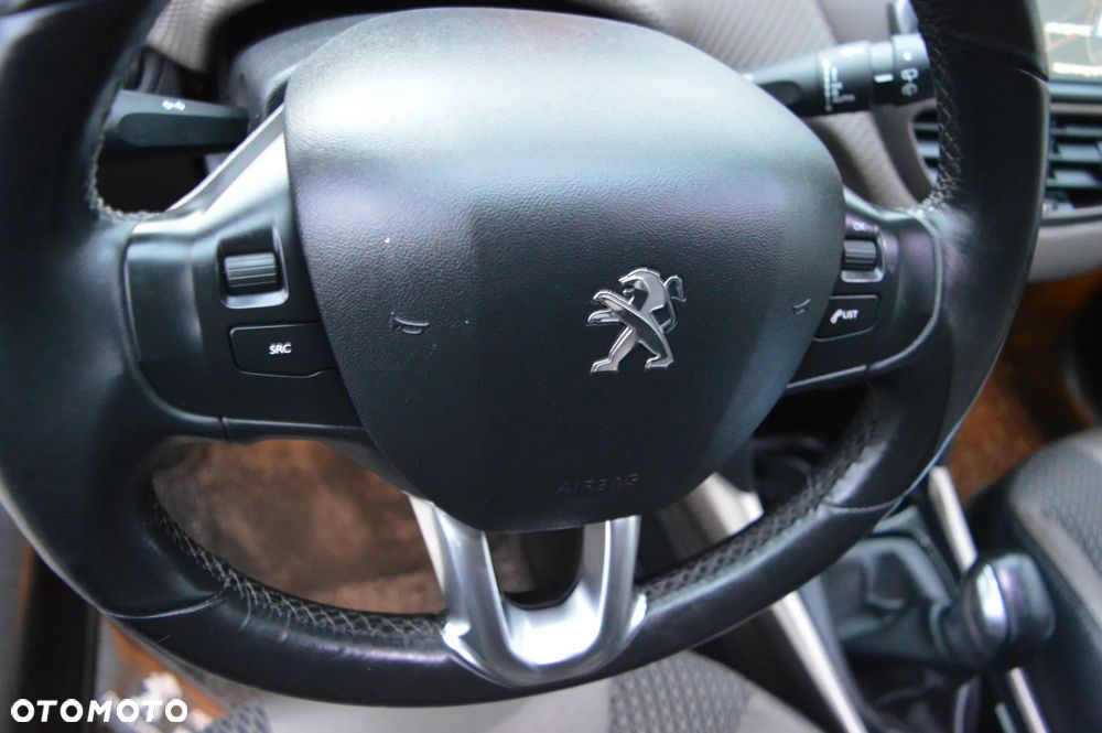 Peugeot 2008 120 VTI Business-Line - 25