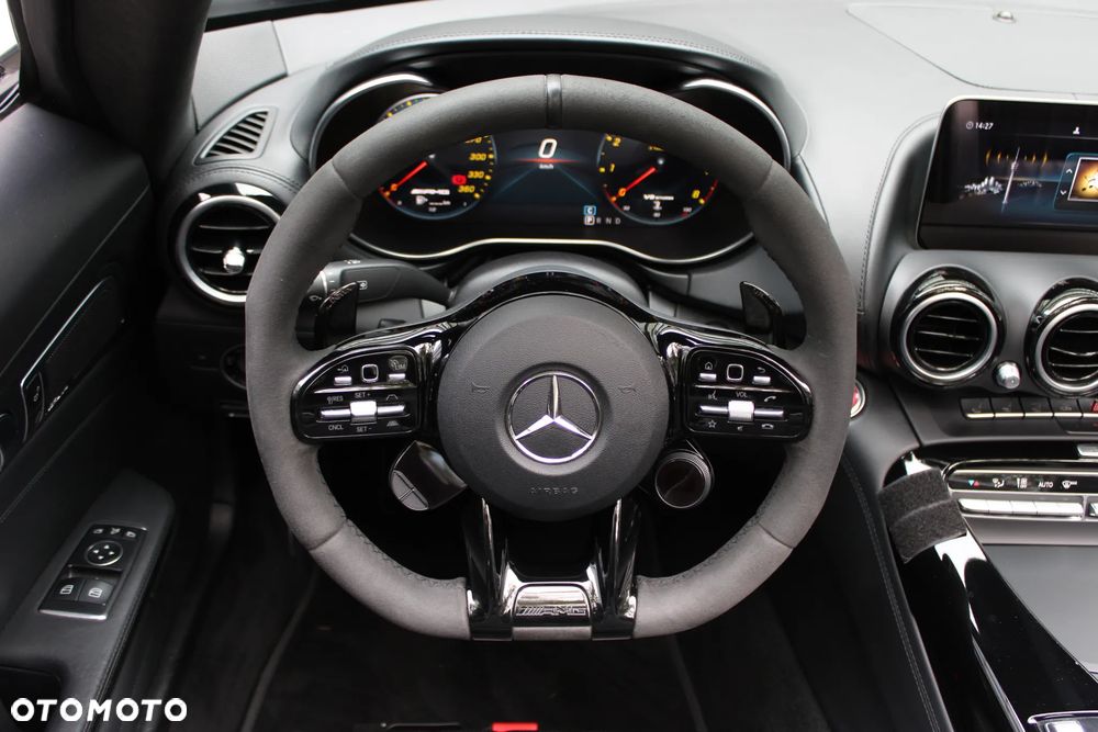 Mercedes-Benz AMG GT Speedshift DCT 7G Night Edition - 16