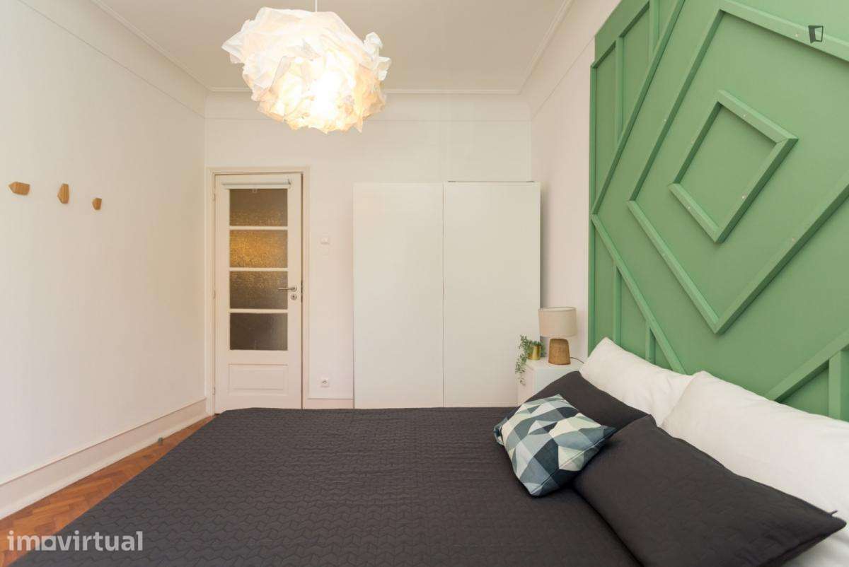 Quarto - localizado em Roma-Areeiro Lisbon - Grande imagem: 4/20