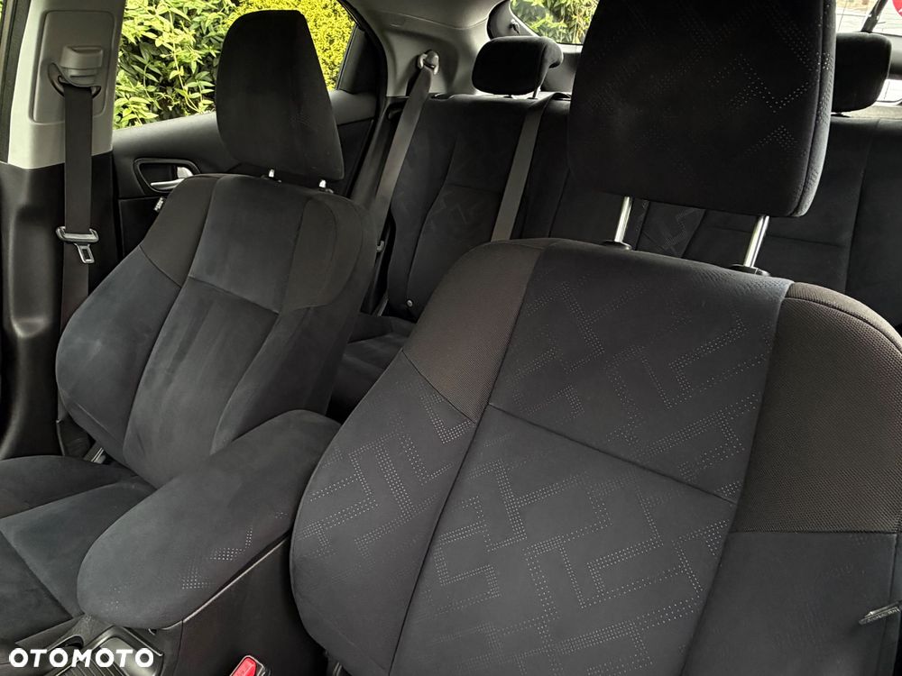 Honda Civic 1.4 i-VTEC Comfort - 19