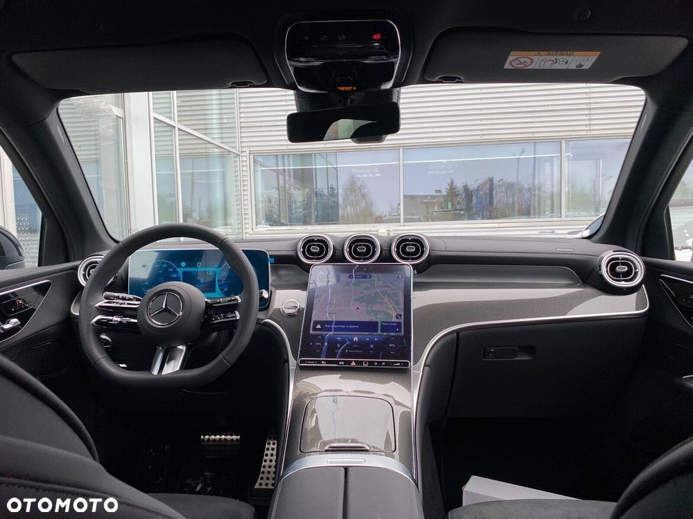 Mercedes-Benz GLC - 25