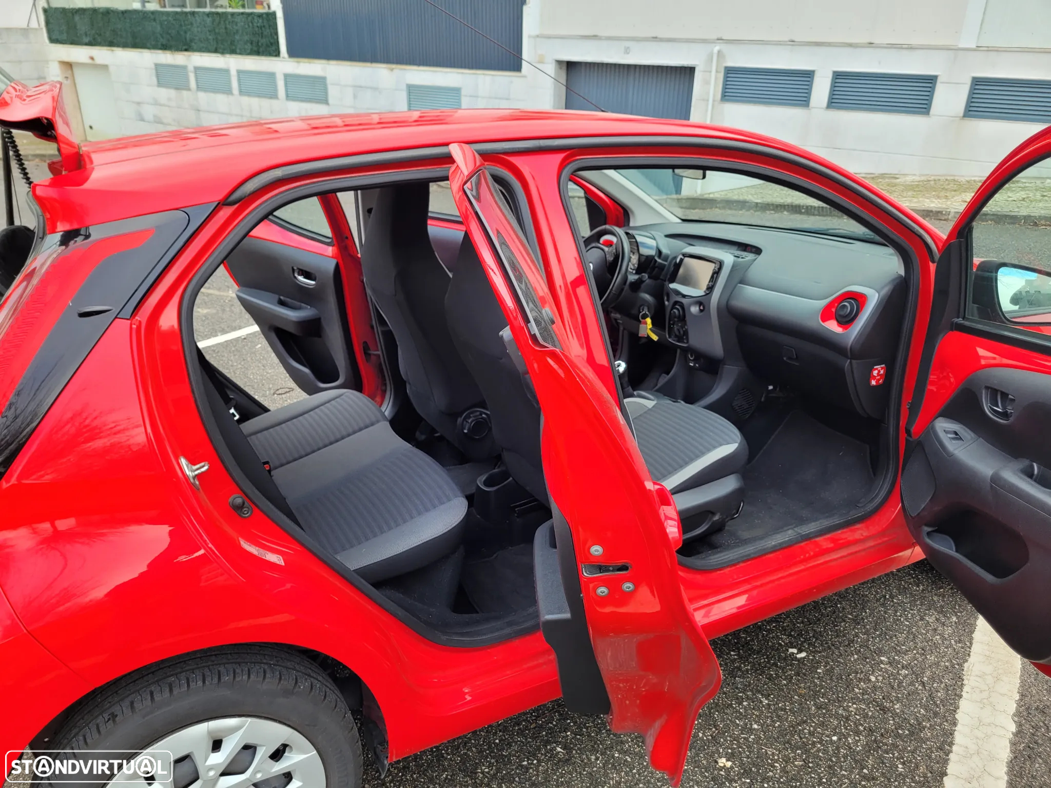 Toyota Aygo 1.0 X-Play+X-Touch - 11