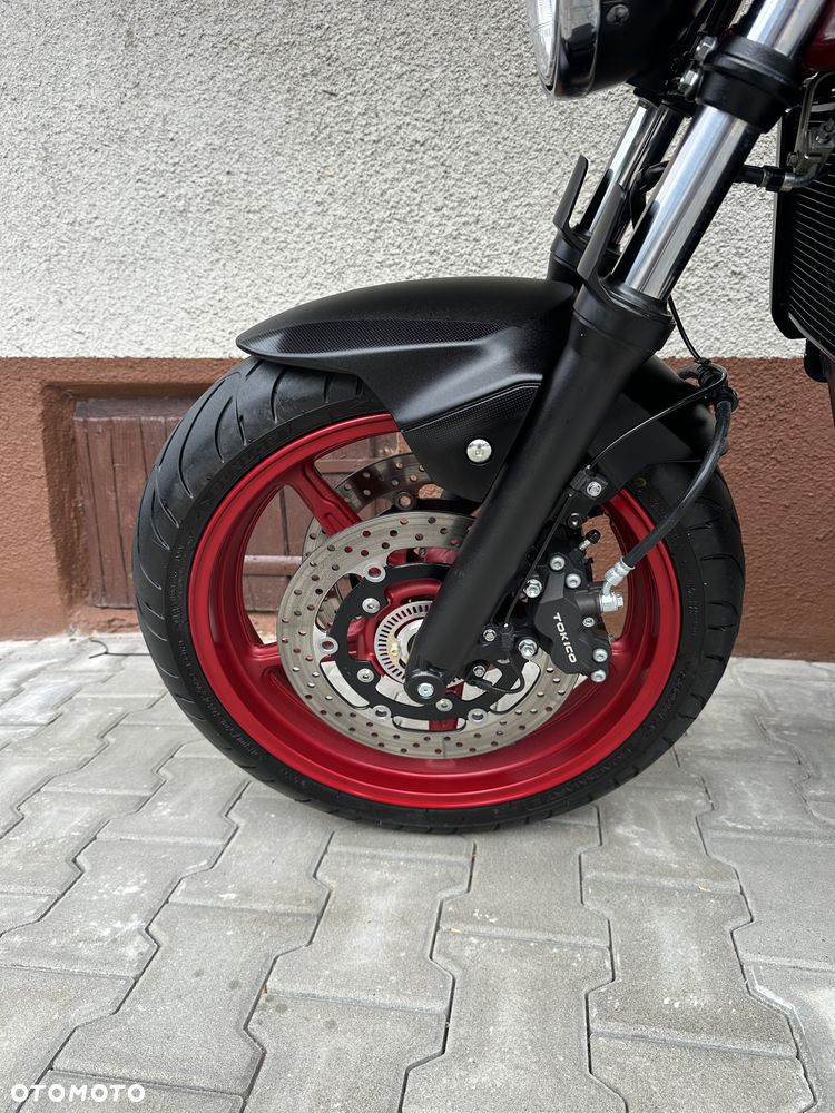 Suzuki SV - 33