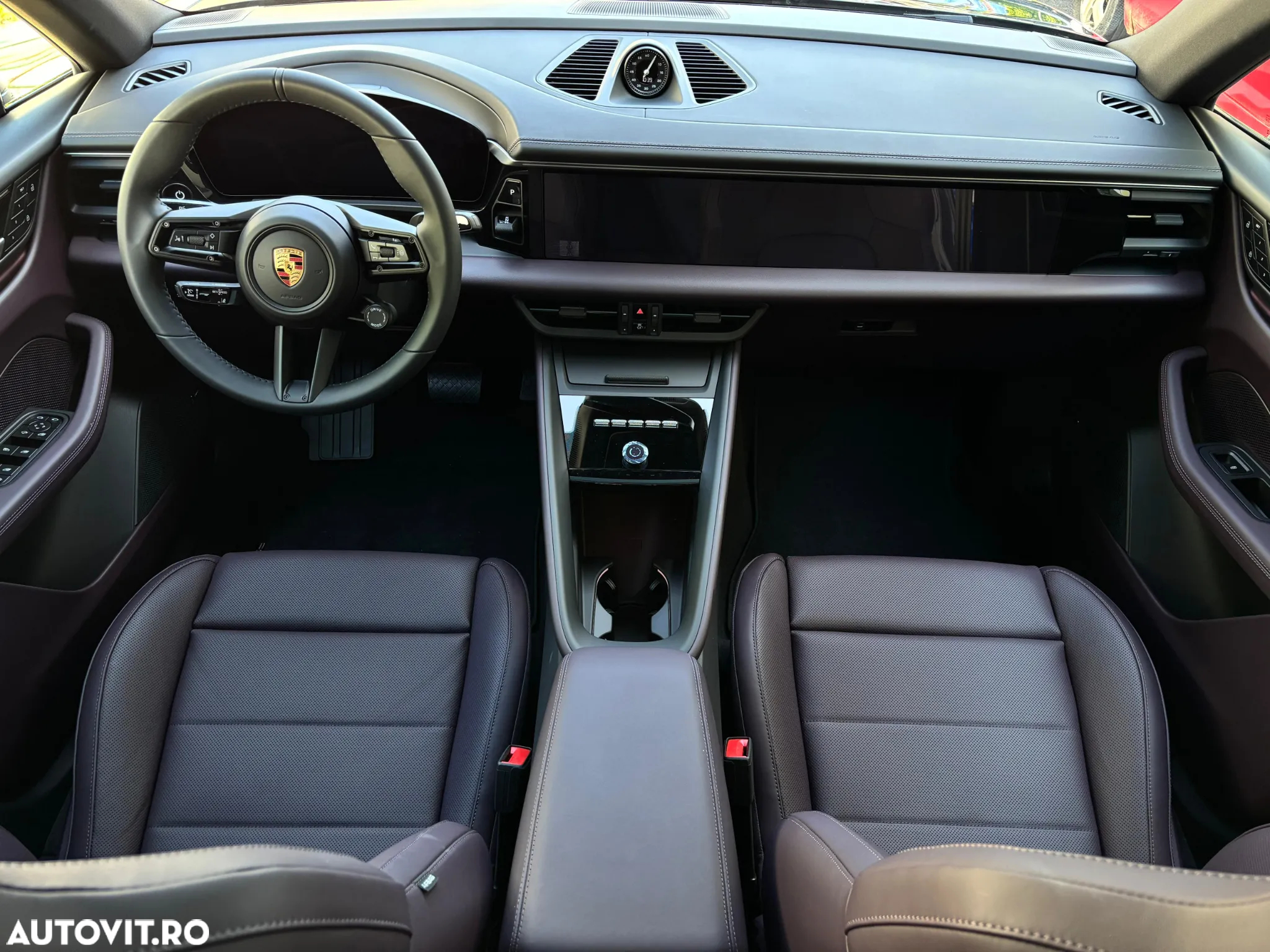 Porsche Macan 4 - 9