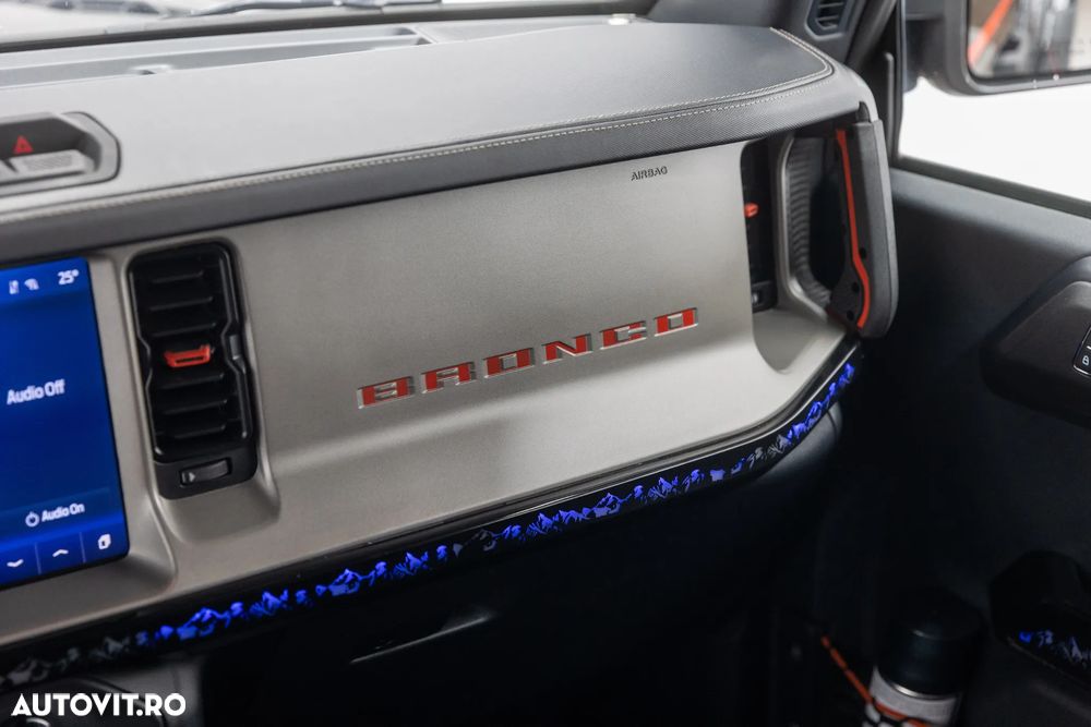 FORD Bronco 2024 — imagine 22