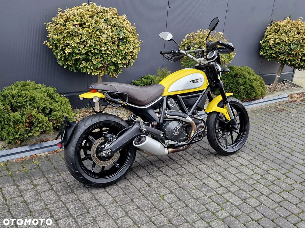 Ducati Scrambler - 4