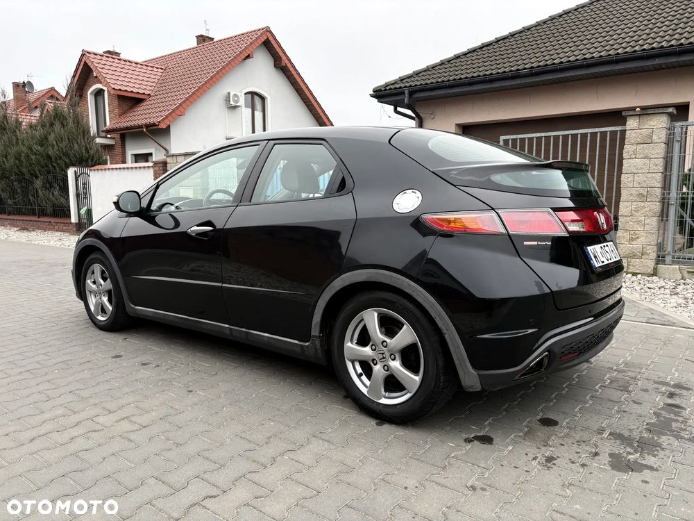 Honda Civic 1.8 Comfort - 5