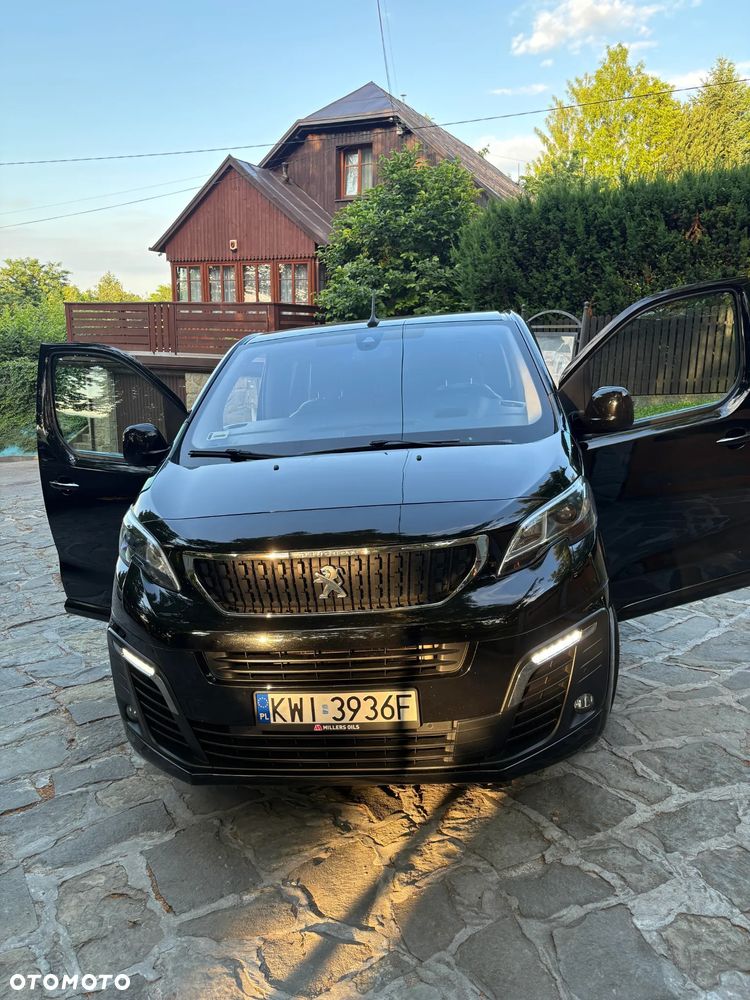 Peugeot Traveller 1.5 BlueHDi Standard Business - 9