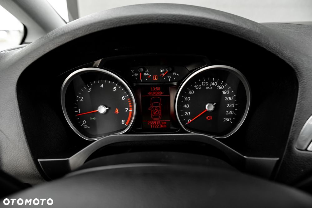 Ford S-Max 2.5 Titanium - 29