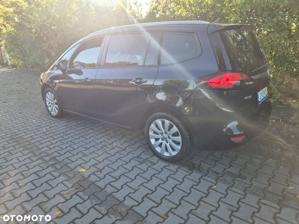 Opel Zafira 1.4 Turbo (ecoFLEX) Start/Stop Innovation - 6