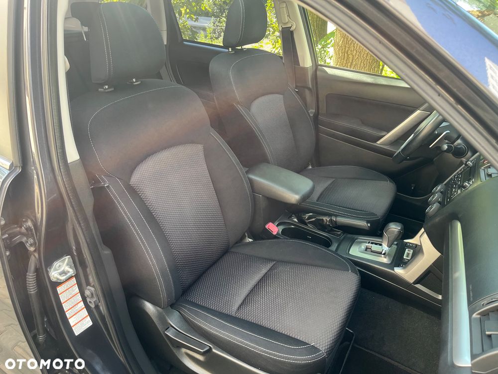 Subaru Forester 2.0i Exclusive Lineartronic - 8