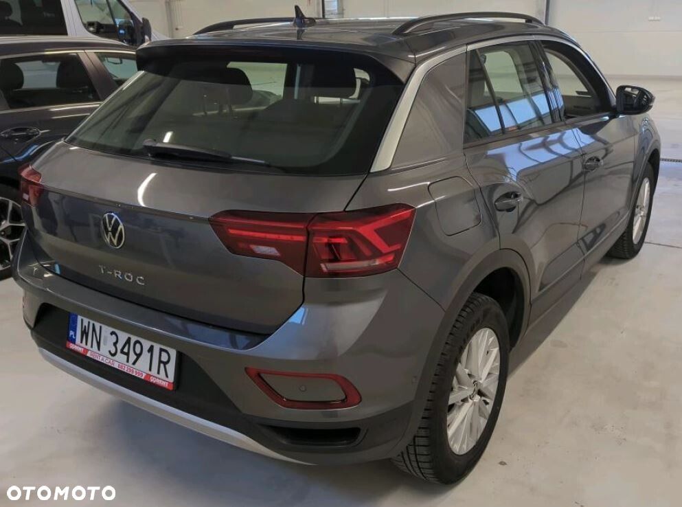 Volkswagen T-Roc - 4