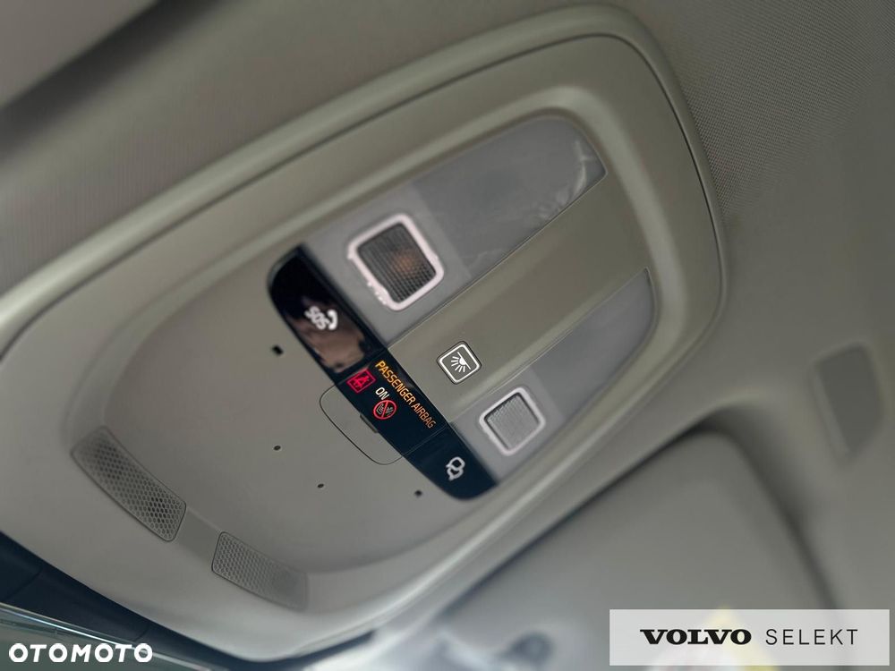Volvo XC 60 - 32