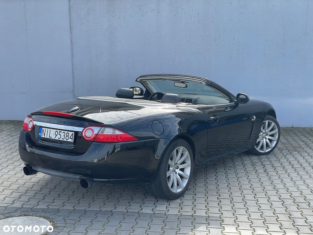 Jaguar XK - 7