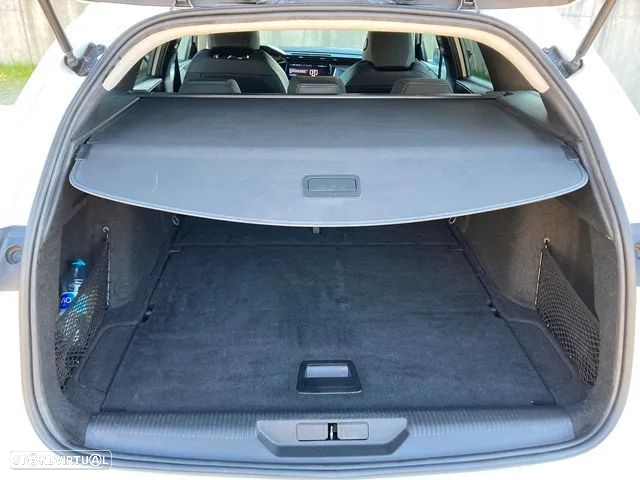 Peugeot 308 SW 1.5 BlueHDi Allure Pack EAT8 - 36