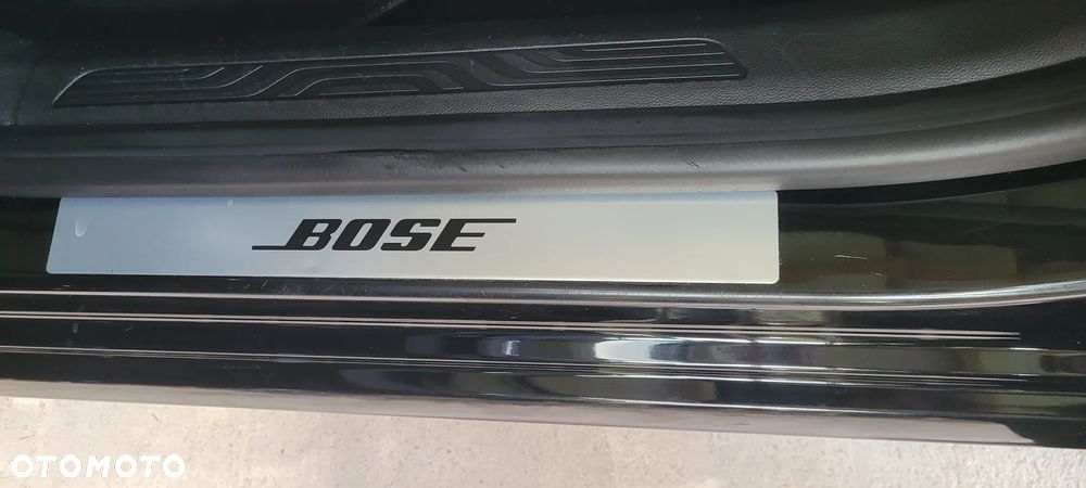 Renault Megane ENERGY TCe 130 BOSE EDITION - 34