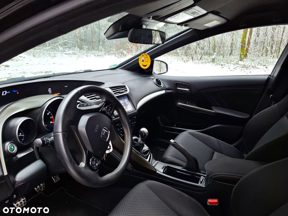 Honda Civic 1.8 i-VTEC Sport - 23