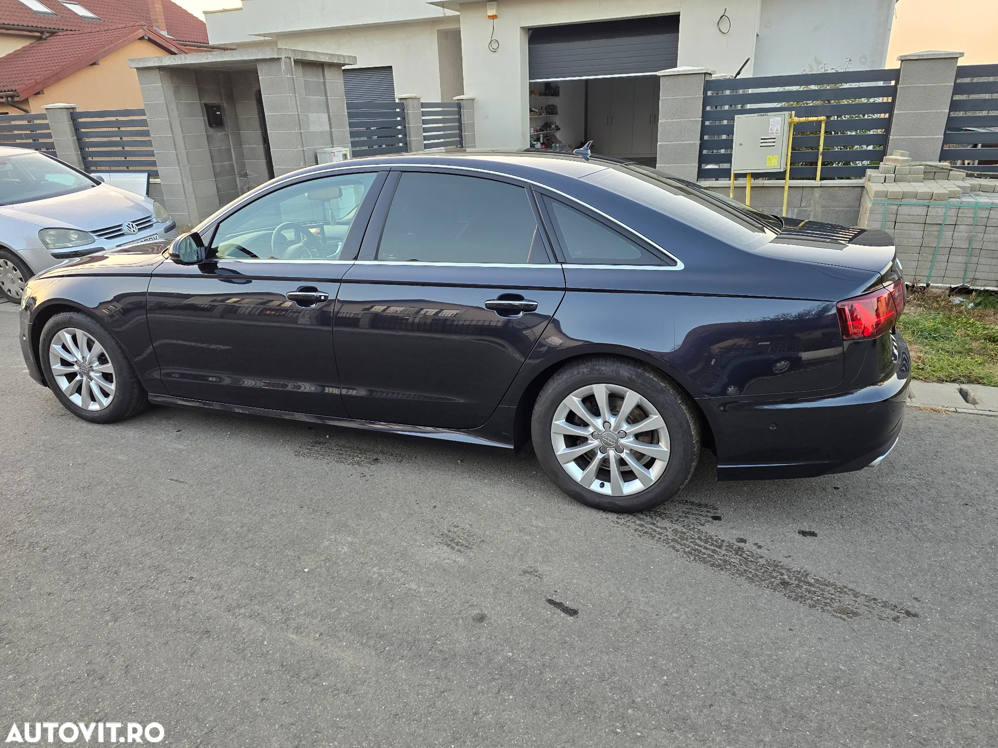 Audi A6 - 6
