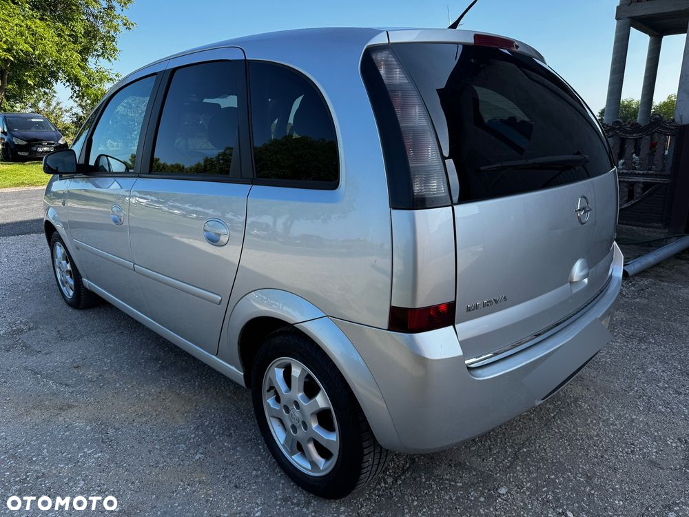Opel Meriva 1.6 Cosmo - 4