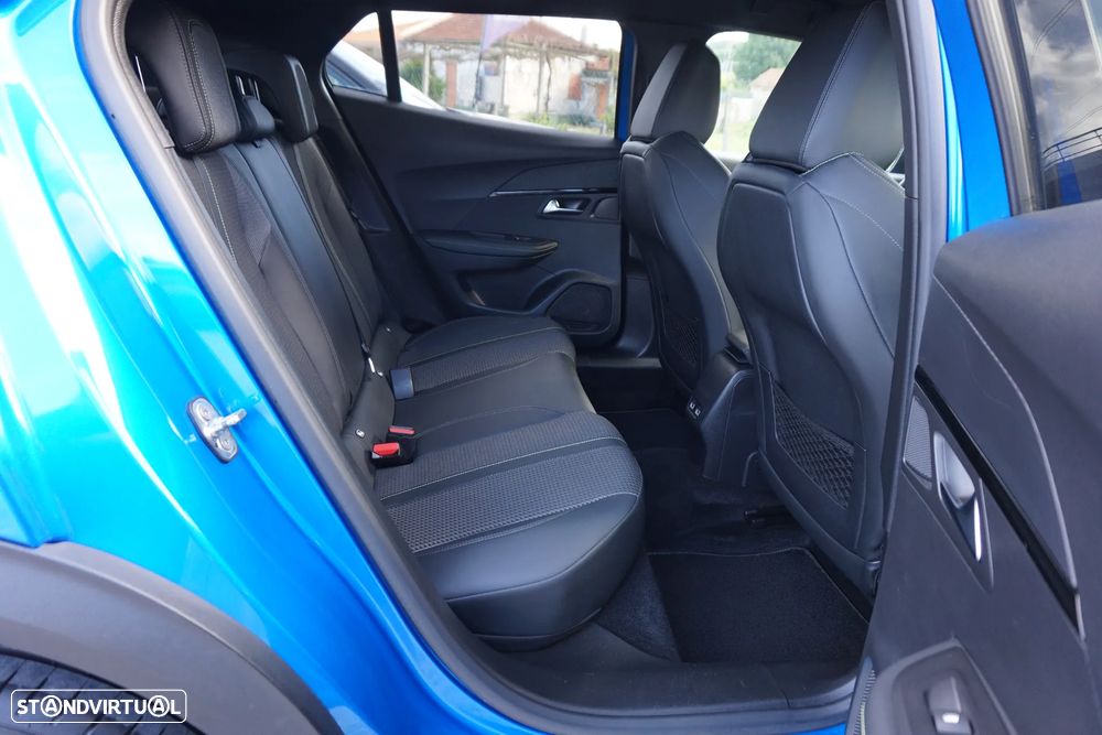 Peugeot e-2008 50 kWh GT Line - 18