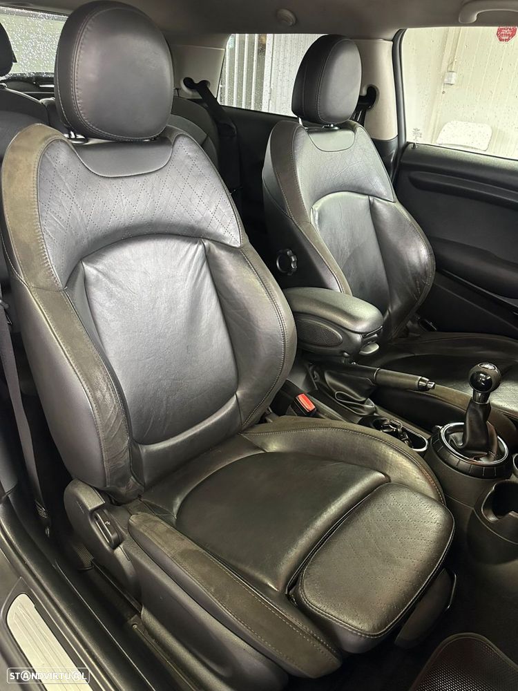 MINI 3 Portas One Blackyard - 25